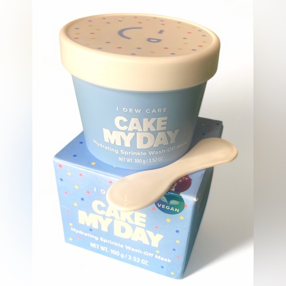 I Dew Care Other - Cake My Day Hydrating Sprinkle Wash-Off Mask - Blue
